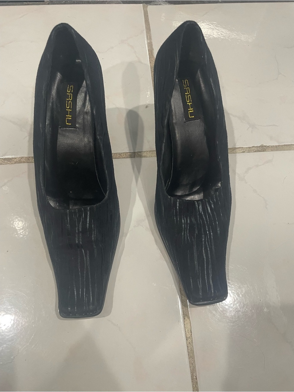 Women’s Black Square-Toe Pumps